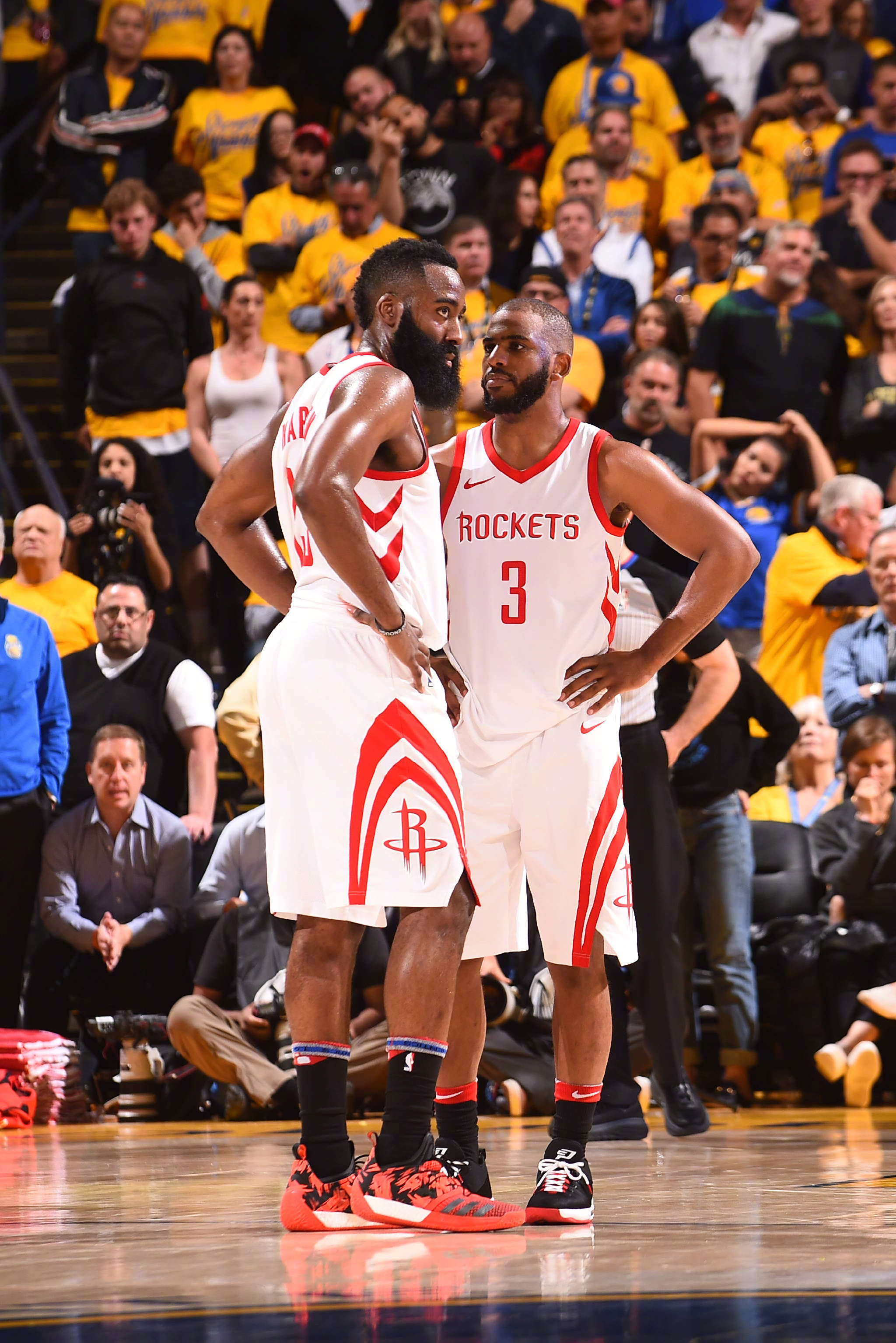 伤病困扰 伤病困扰