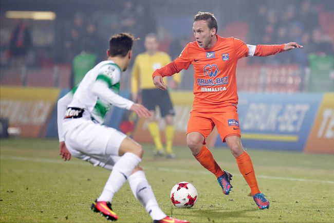 持续给对手 持续给对手