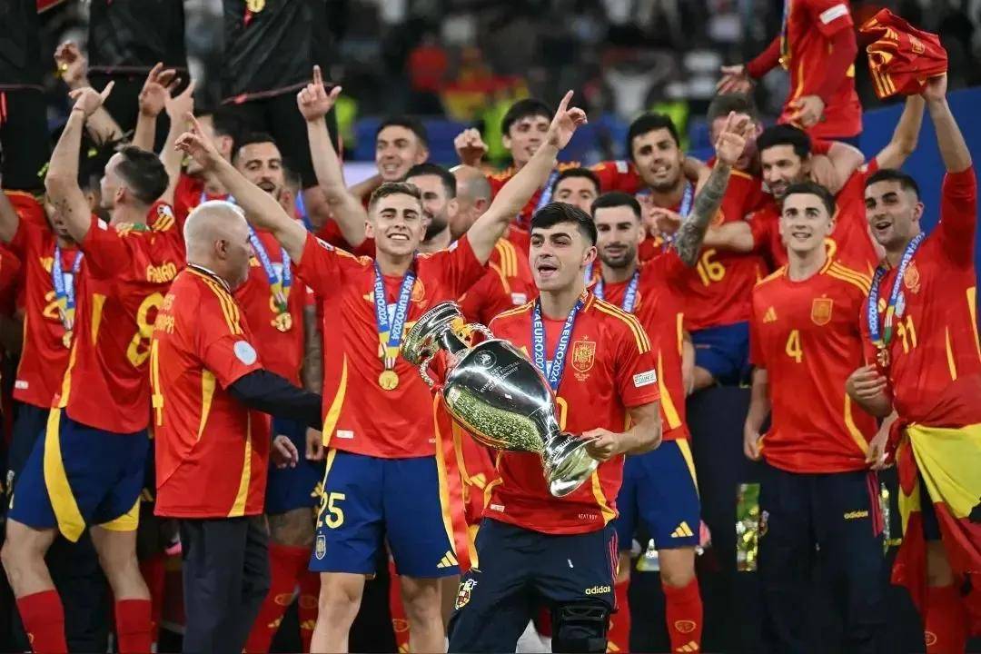 本场比赛曼 本场比赛曼