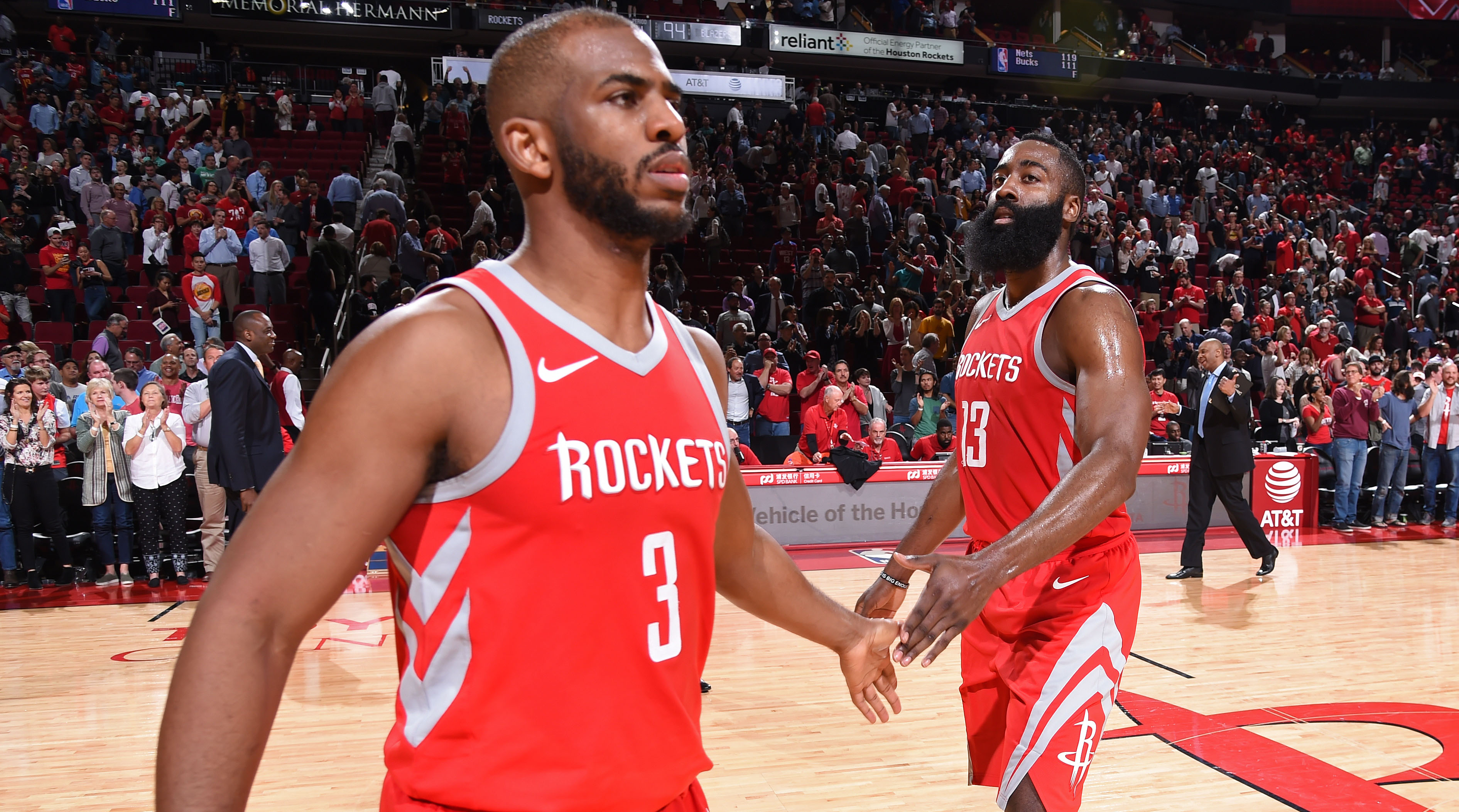 接近两双的 接近两双的