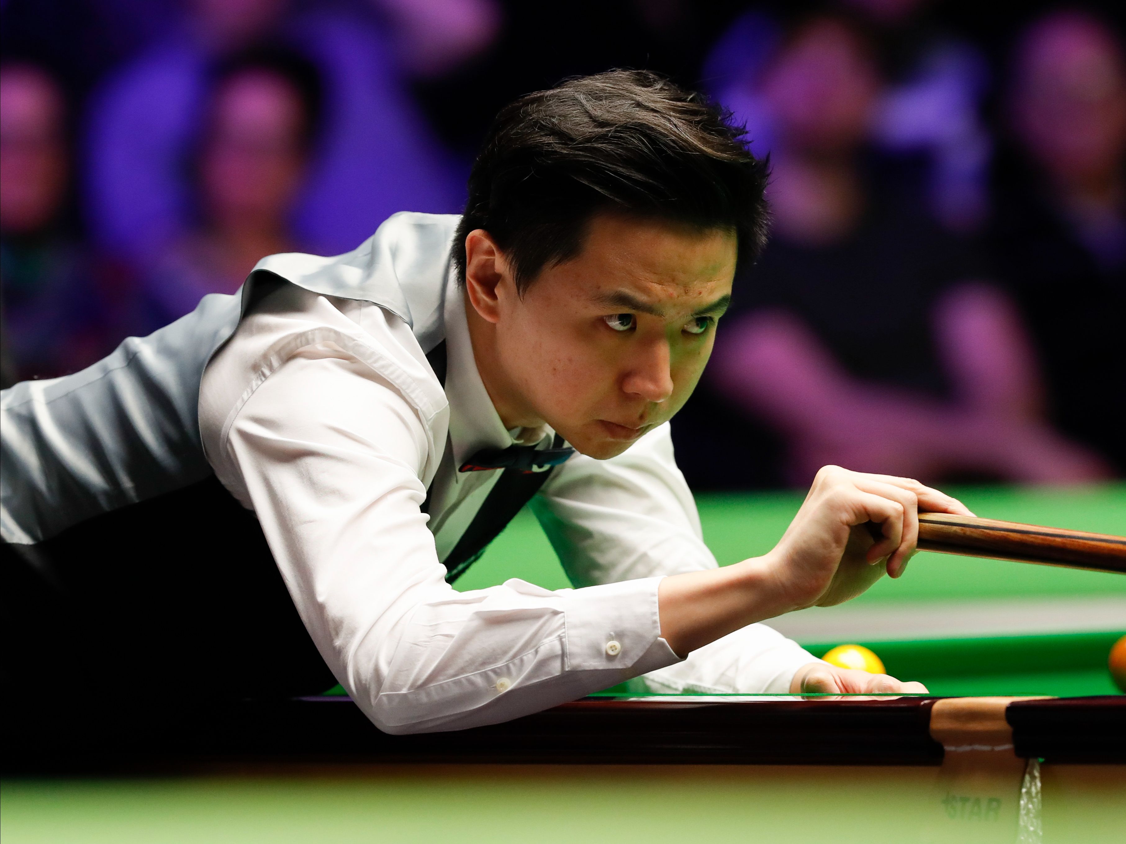 过聚会中模 过聚会中模